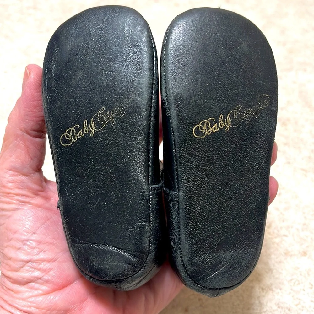 VINTAGE BABY CAPEZIO BLACK LEATHER MARY JANE CRIB SHOES IN BOX